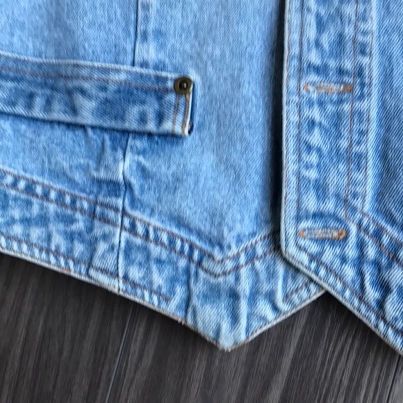 Jean vest from the 80s - Picture 6 of 6